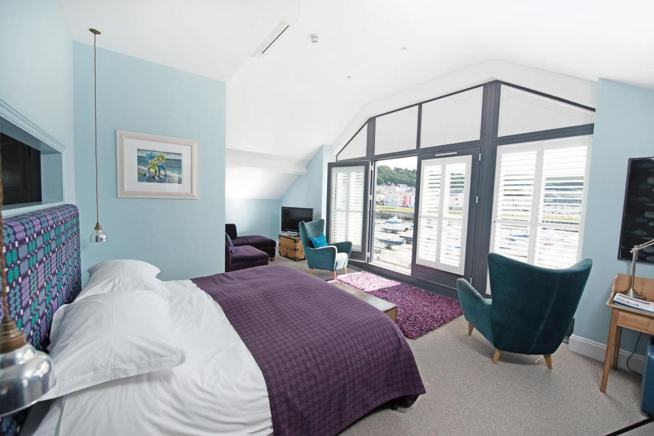 Harbourmaster Hotel アベルアイロン エクステリア 写真